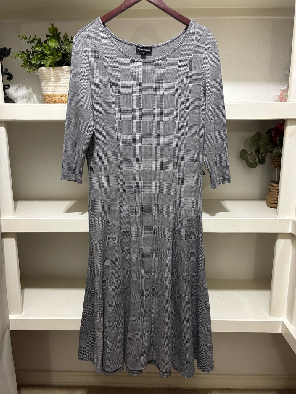 Ninaleonard Gray Plaid Midi Dress with Three-Quarter Sleeves